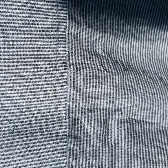 Flowy Linen Dress - Picture 11 of 16